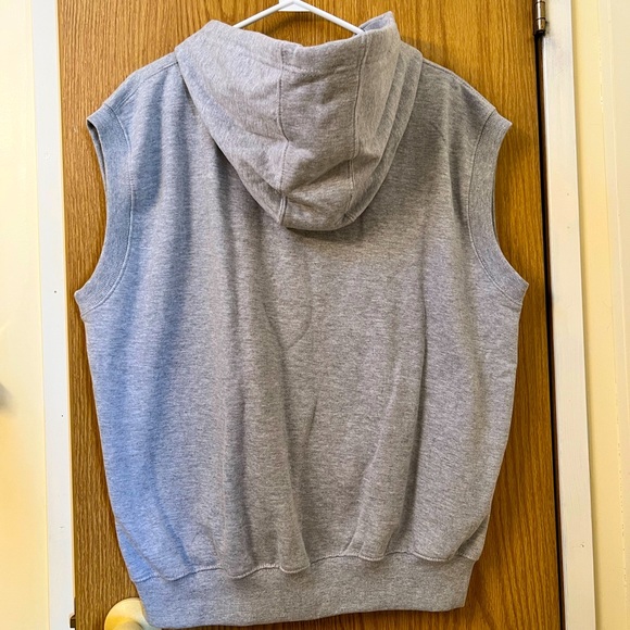 Mens Sleeveless Sweater Hoodie - Picture 2 of 3